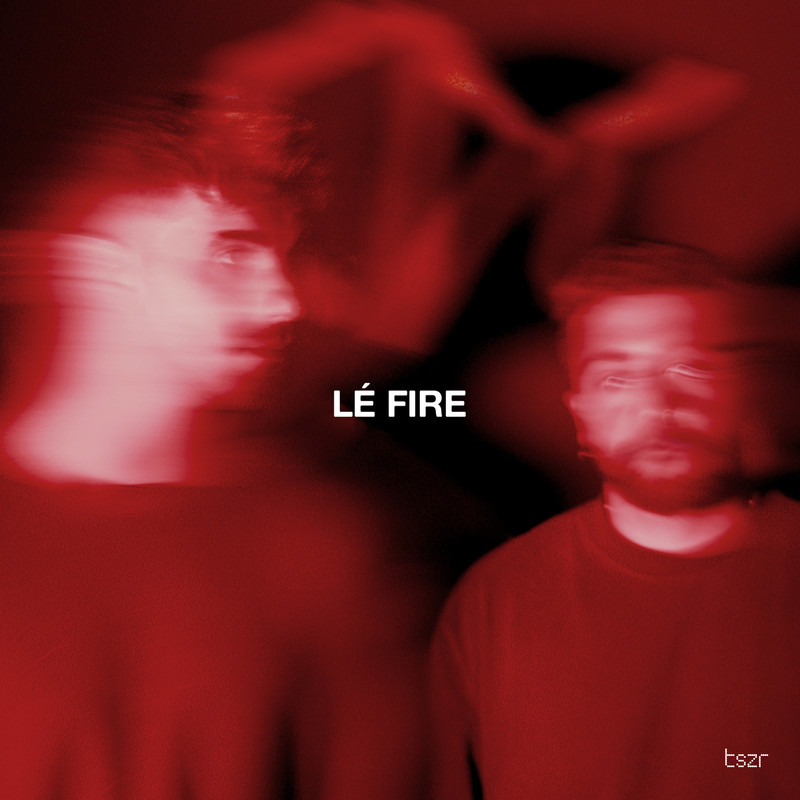 Cl&uuml;b De Combat - L&eacute; Fire (Extended Mix)