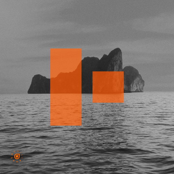 Cloudcage, M&Oslash;&Oslash;NE - Ocean Divide (Extended Mix)