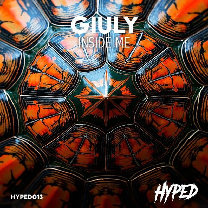 Giuly - Inside Me (Original Mix)