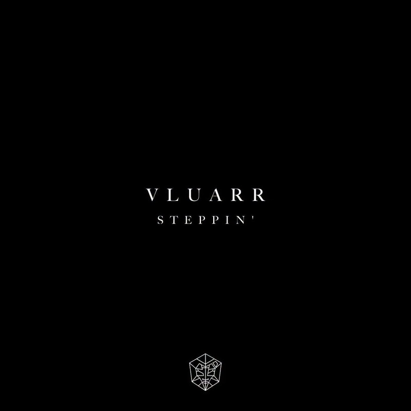 Vluarr - Steppin' (Extended Mix)