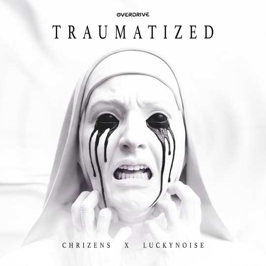 Chrizens & LuckyNoise - Traumatized (Extended Mix)