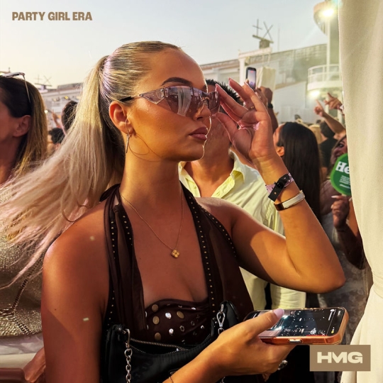 Robert Falcon - Party Girl Era (Original Mix)