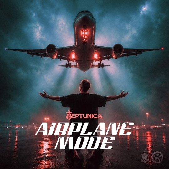 Neptunica - Airplane Mode (Extended Mix)