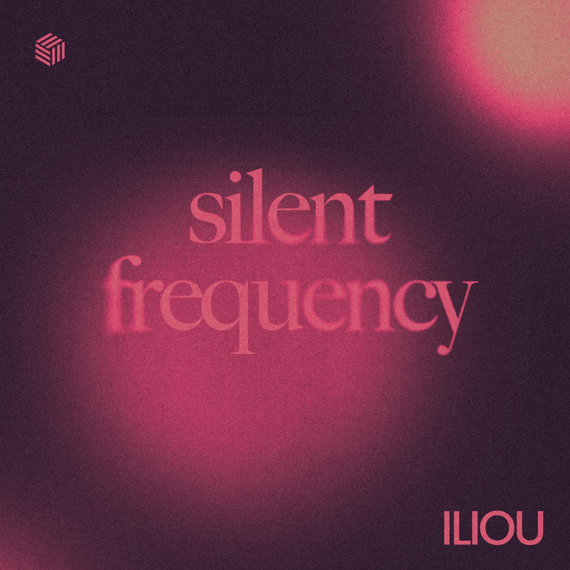 Iliou - Silent Frequency (Extended Mix)